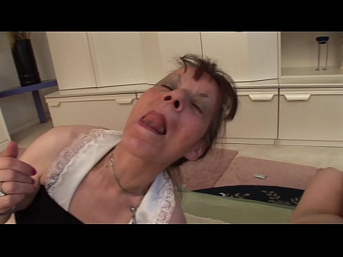 ❤️ Dos abuelas y un abuelo hacen un trío ❤️ Porno casero en es.pornoreino-com.ru ❌️
